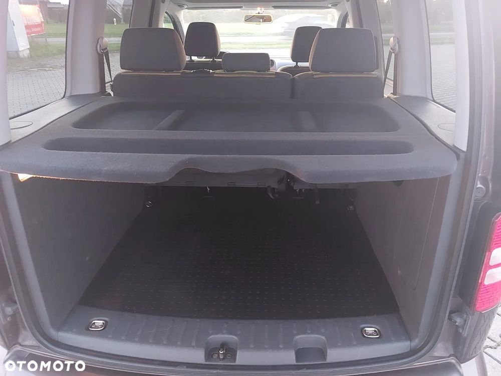 Volkswagen Caddy 2.0 TDI Highline - 25