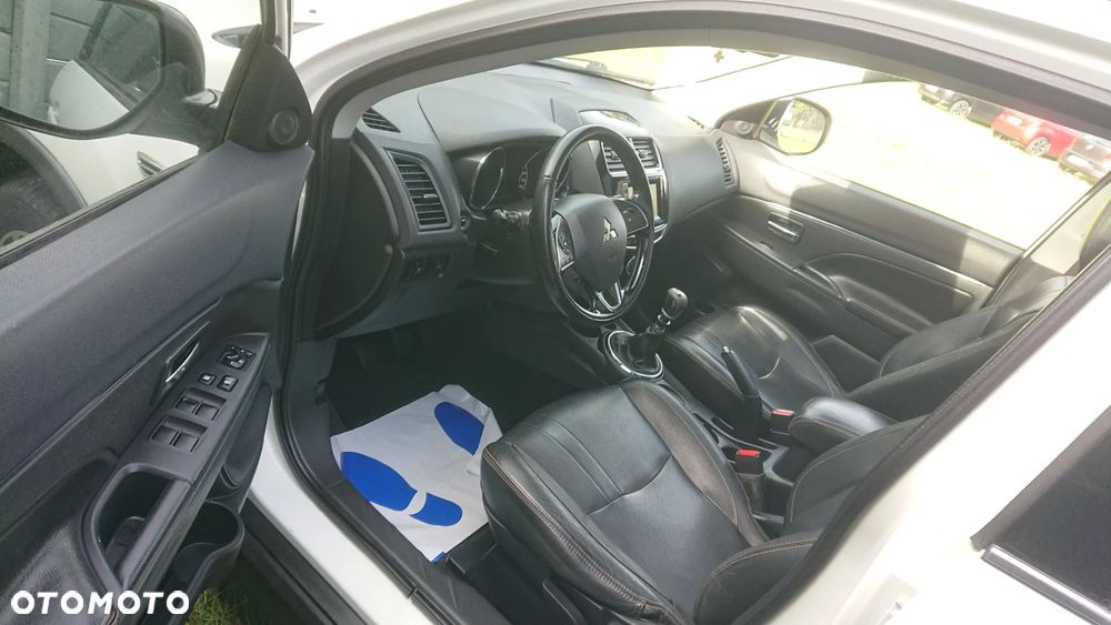 Mitsubishi ASX 1.6 DID Invite 4WD AS&G - 15