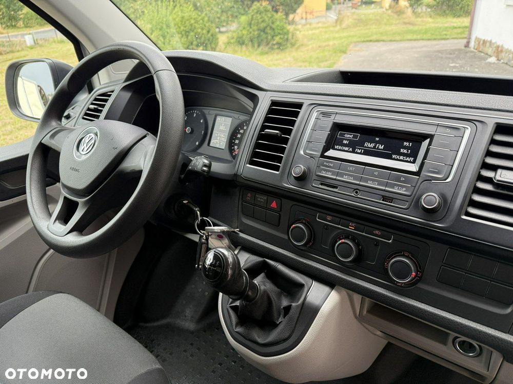 Volkswagen Transporter - 38