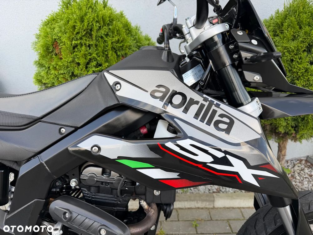 Aprilia SX - 15