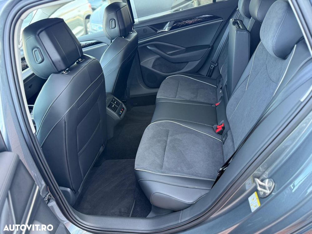 Volkswagen Passat - 17