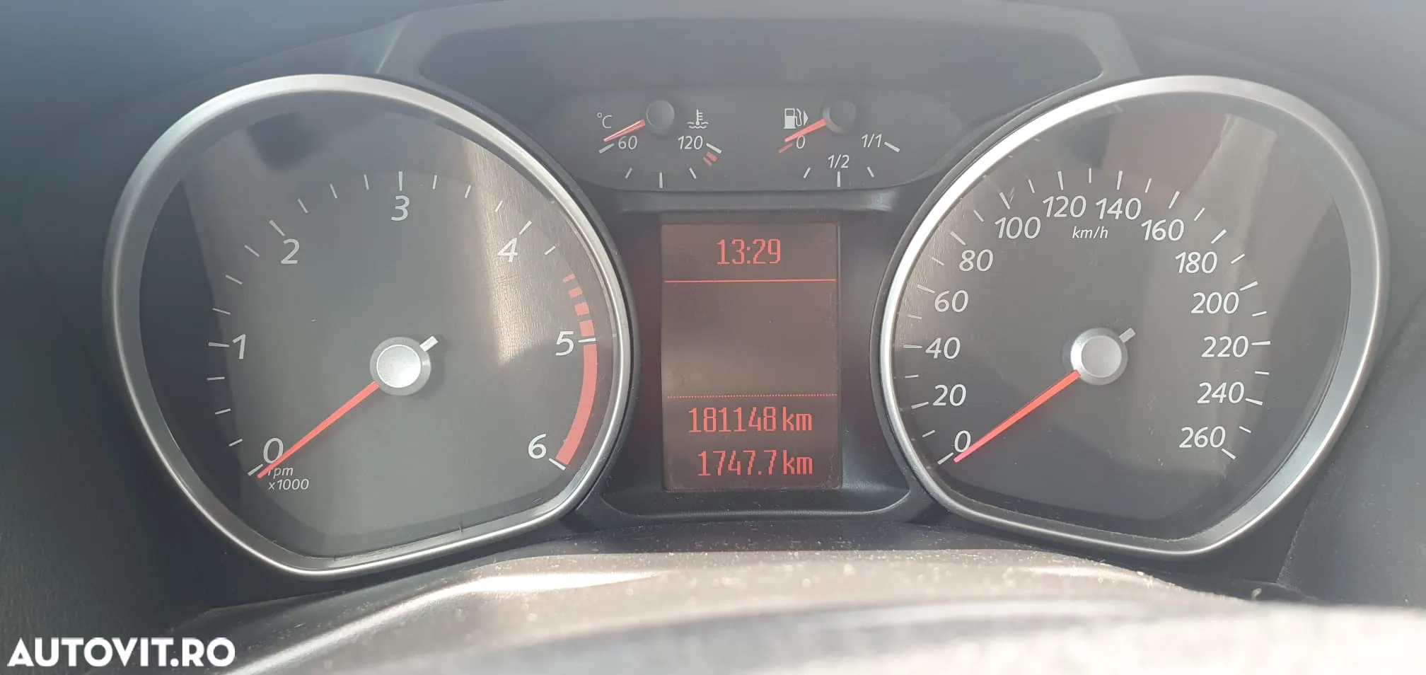 Ford Mondeo 2.0 TDCi Trend - 14