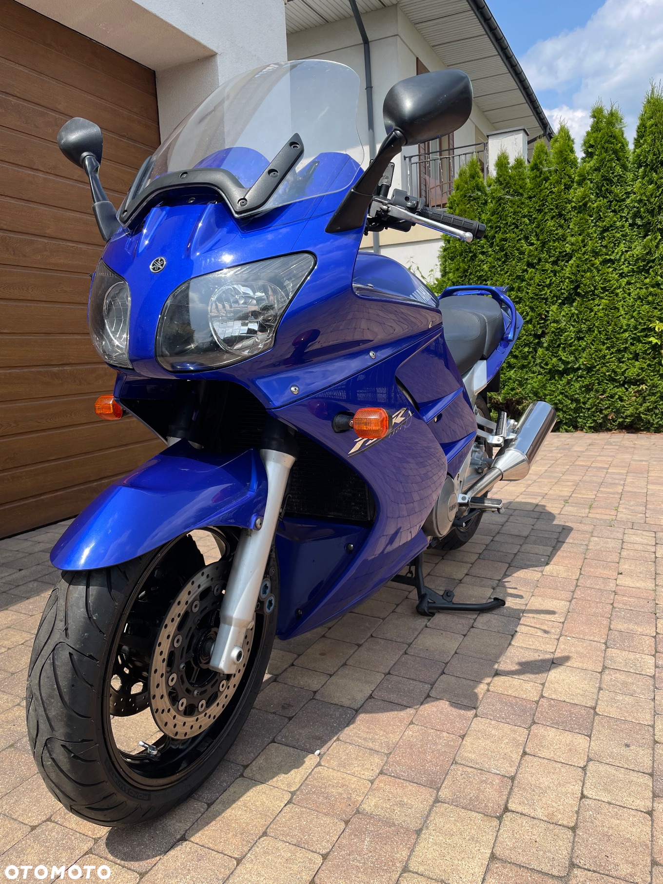 Yamaha FJR - 4