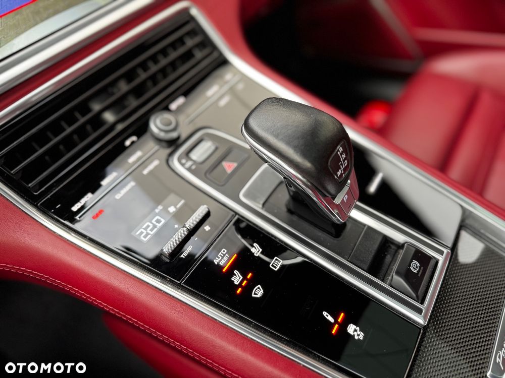 Porsche Panamera Turbo S E-Hybrid - 24