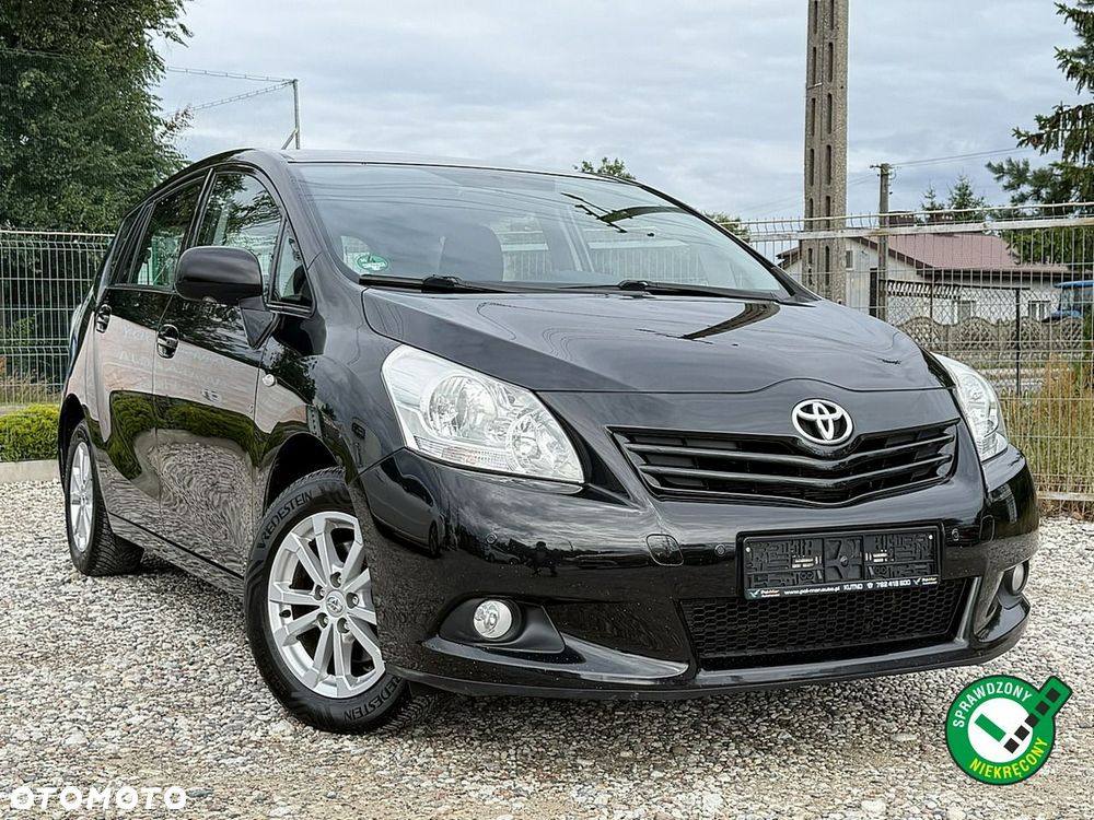 Toyota Verso - 1