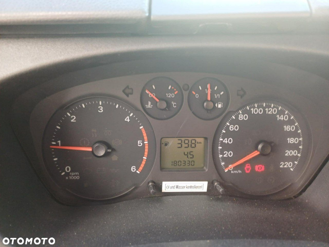 Ford Transit - 12