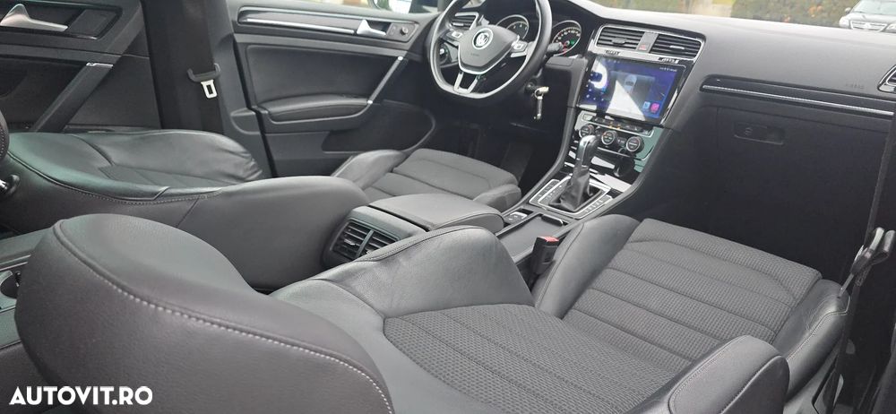 Volkswagen Golf 1.4 TSI ACT BlueMotion Technology DSG Highline - 12