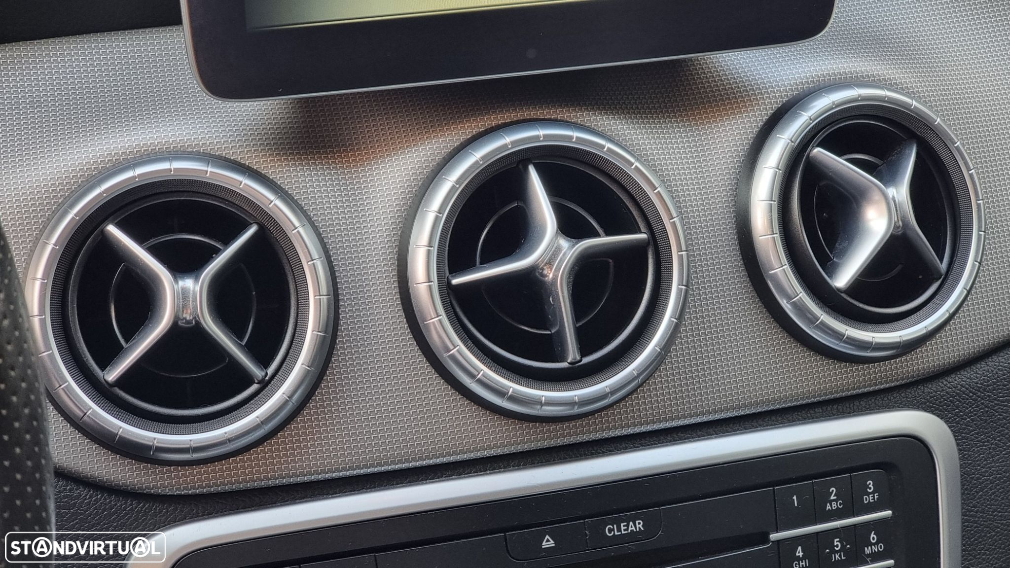 Mercedes-Benz CLA 180 - 26