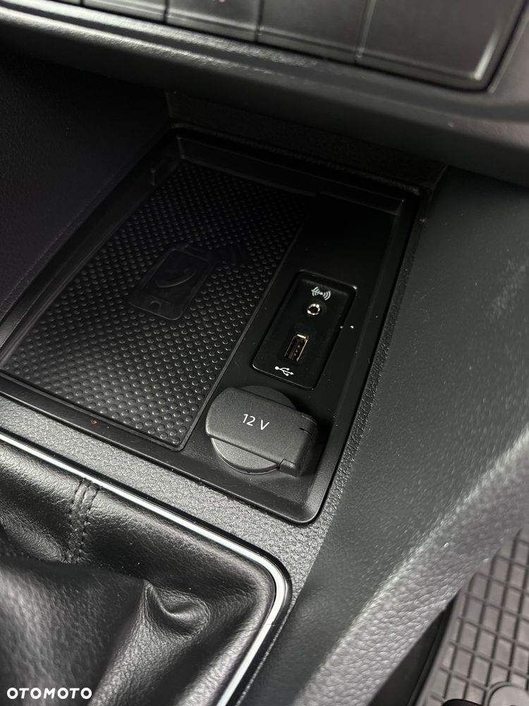 Volkswagen Caddy - 17