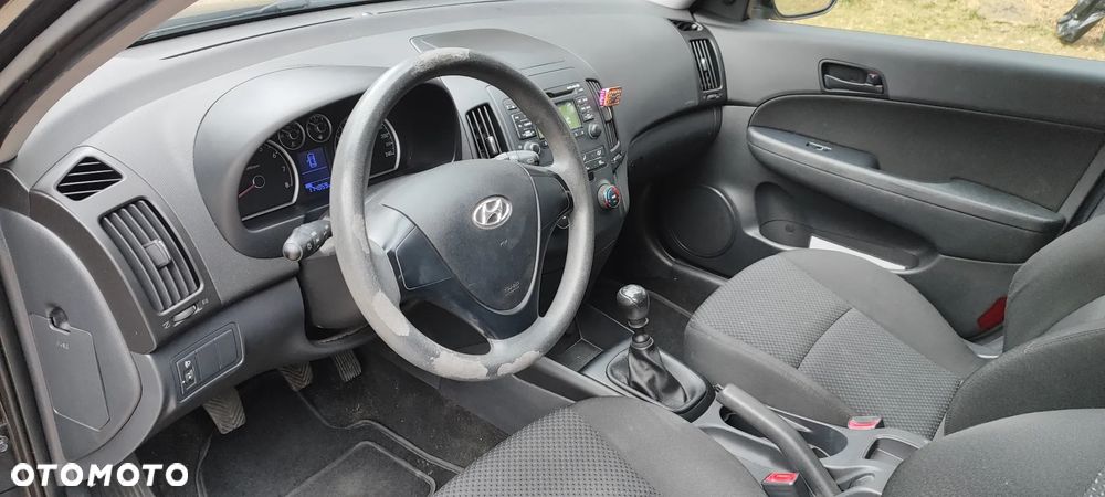Hyundai i30 i30cw 1.4 Comfort - 12