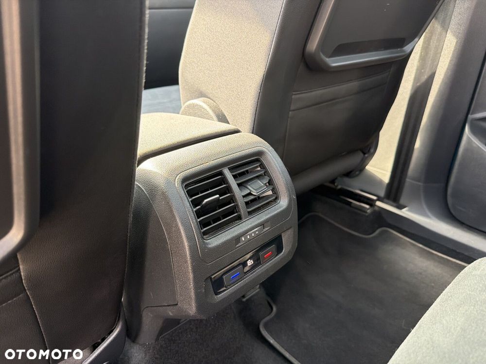 Volkswagen Touran 1.5 TSI EVO Highline DSG - 21