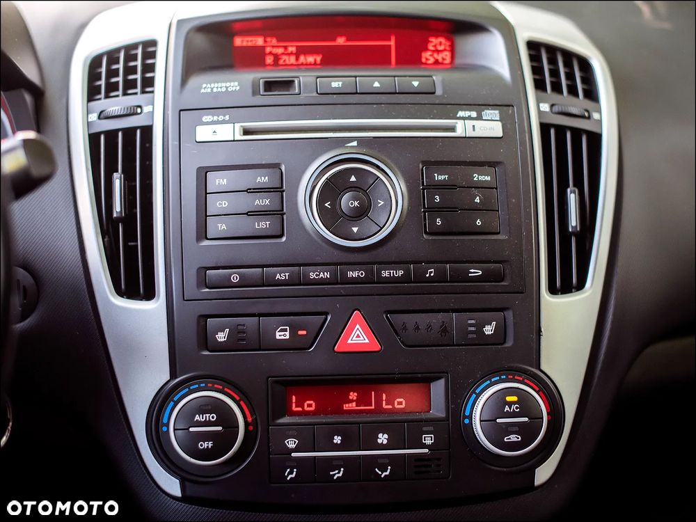 Kia Ceed - 23