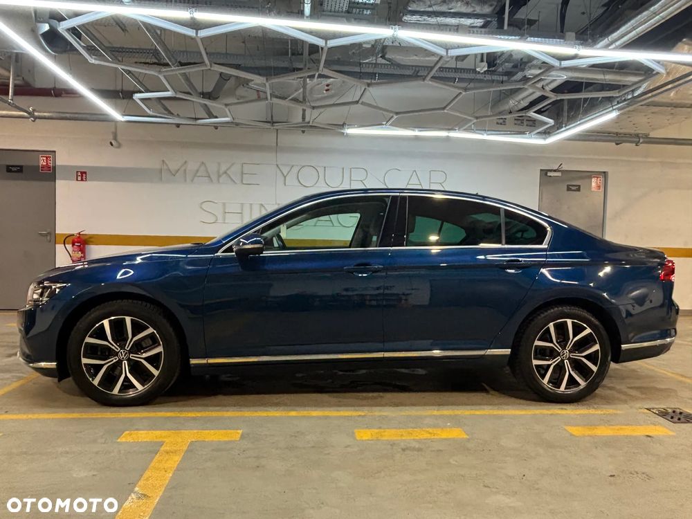 Volkswagen Passat 1.5 TSI EVO Elegance DSG - 2