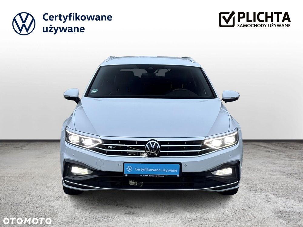 Volkswagen Passat - 2