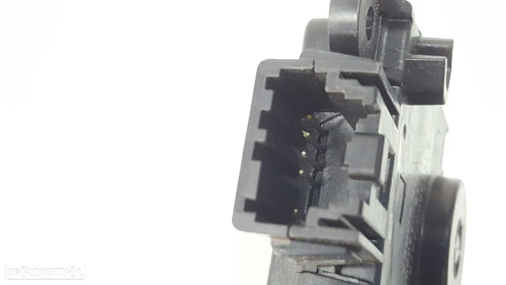 MOTOR DE ABA DE AQUECIMENTO FORD FOCUS ST-LINE - 2