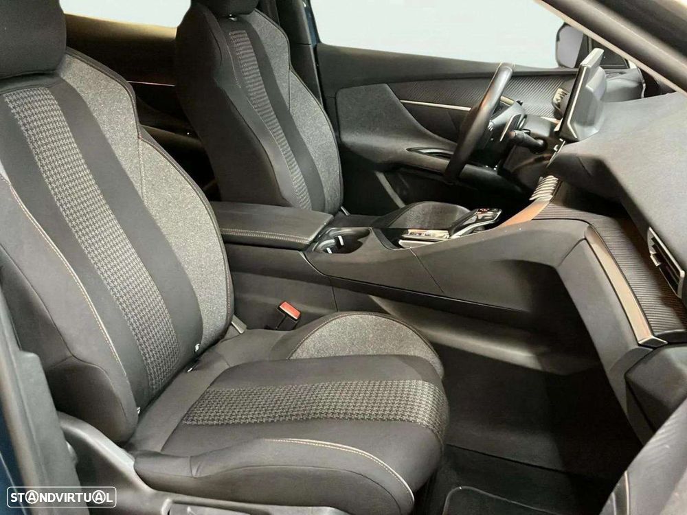 Peugeot 3008 - 16
