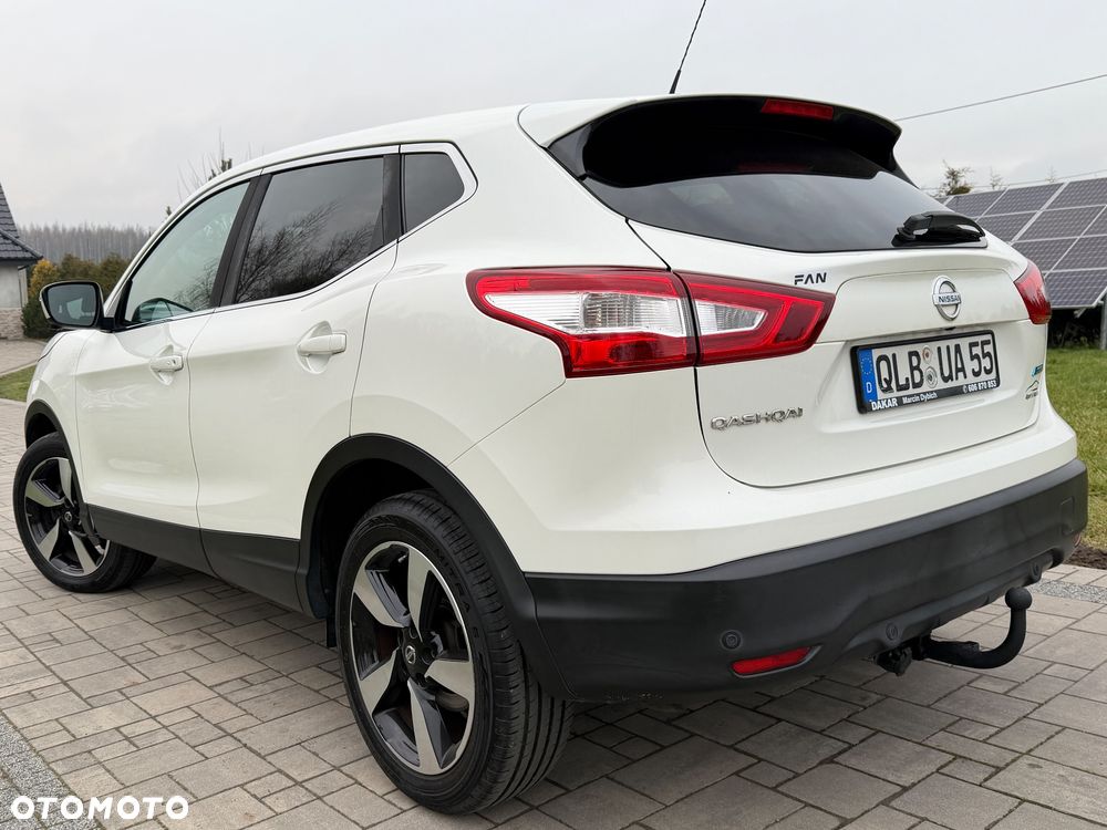 Nissan Qashqai 1.5 dCi Tekna - 4