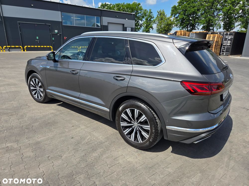 Volkswagen Touareg 3.0 V6 TDI SCR 4Mot Elegance - 2