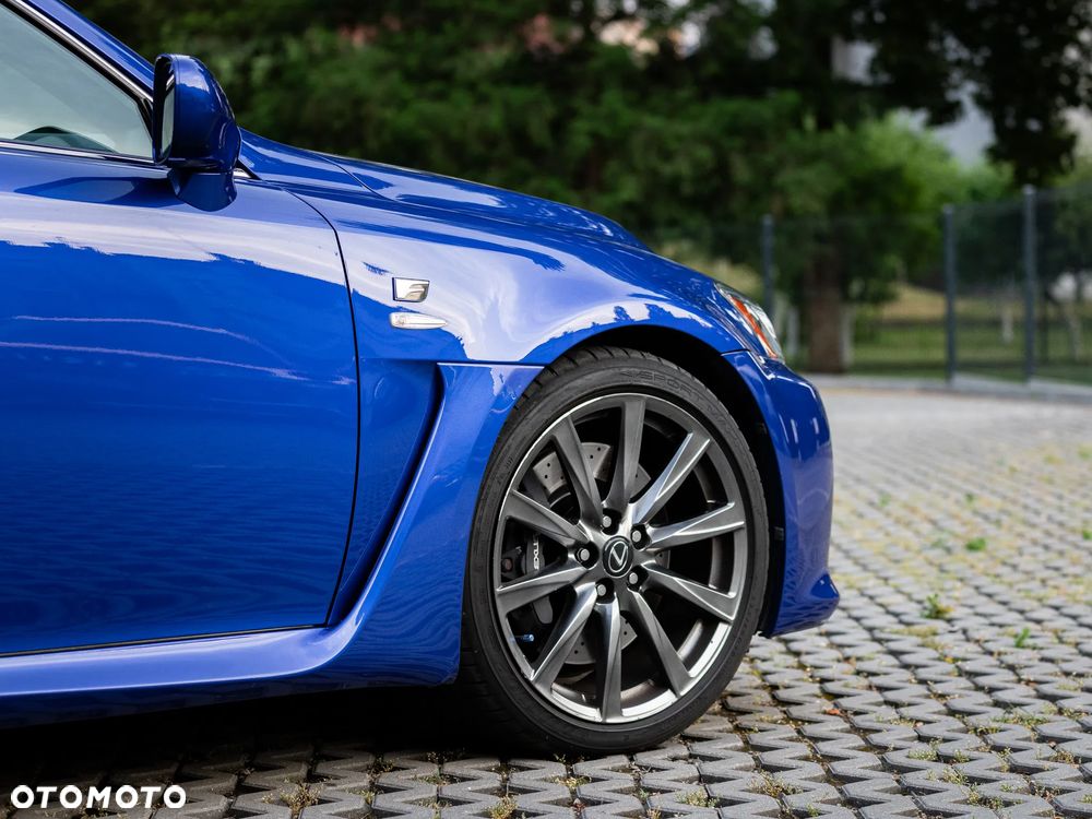 Lexus IS - 23