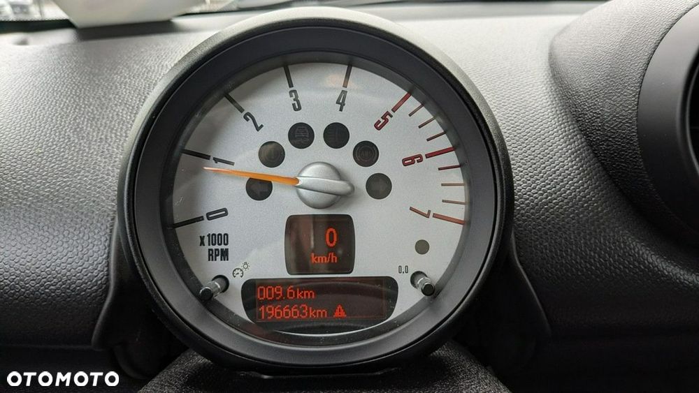 MINI Countryman - 16
