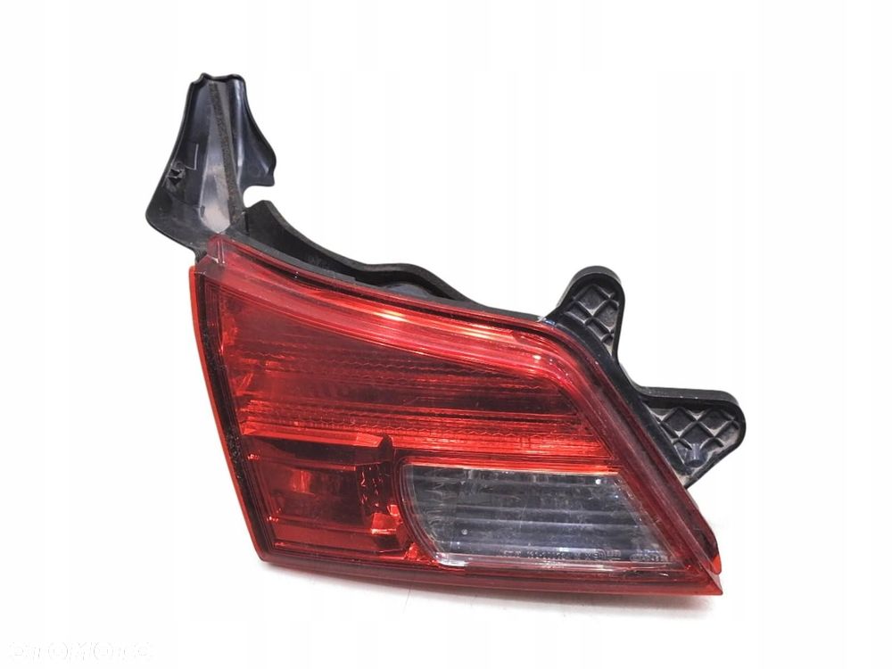 LAMPA LEWA TYLNA TYŁ KLAPY SUBARU OUTBACK IV 132-20072 - 1