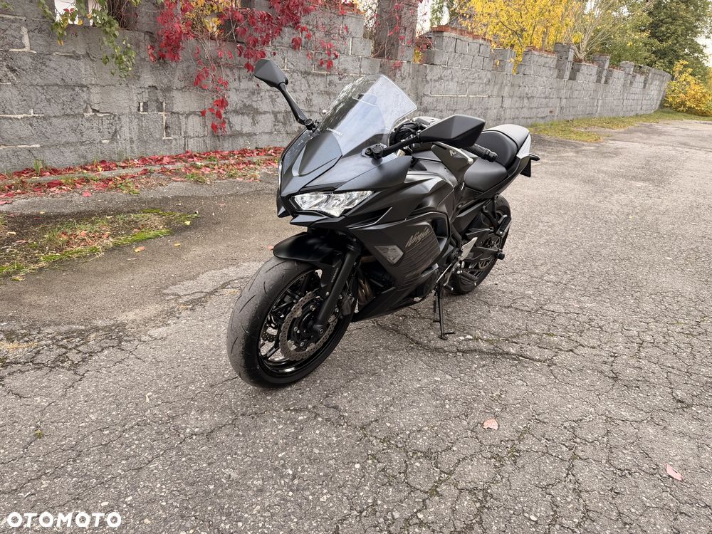 Kawasaki Ninja - 23