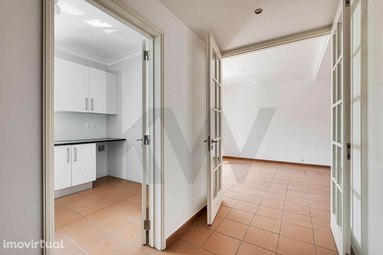 Apartamento T1 com vista Rio na Estrela - Grande imagem: 2/13