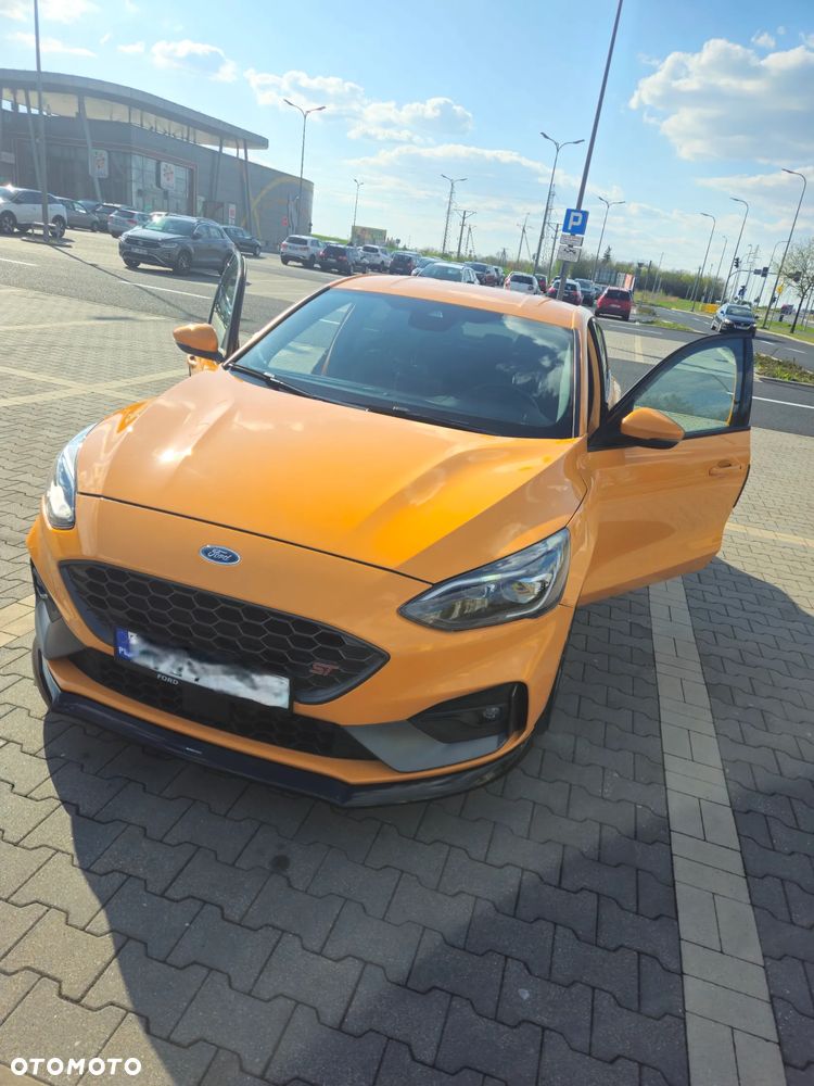 Ford Focus 2.3 EcoBoost S&S ST - 3