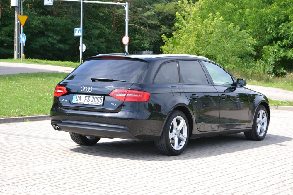 Audi A4 Avant 2.0 TDI DPF Attraction - 3