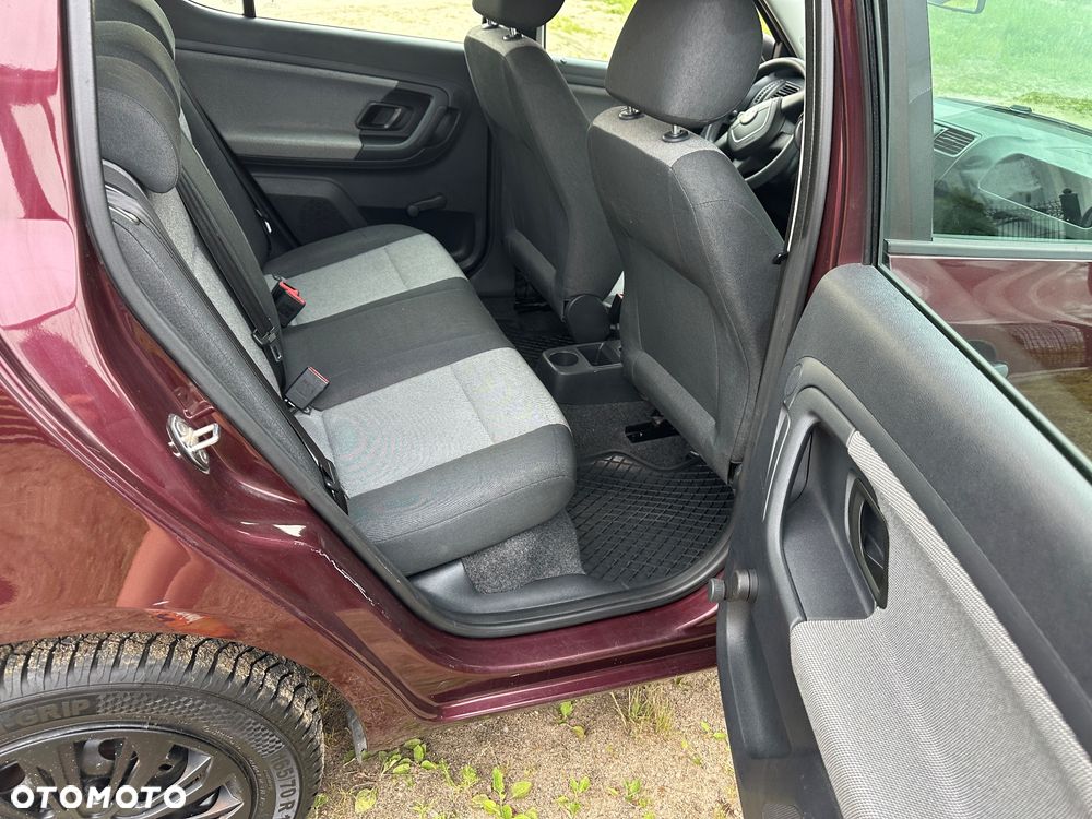 Skoda Fabia 1.2 HTP Classic - 22