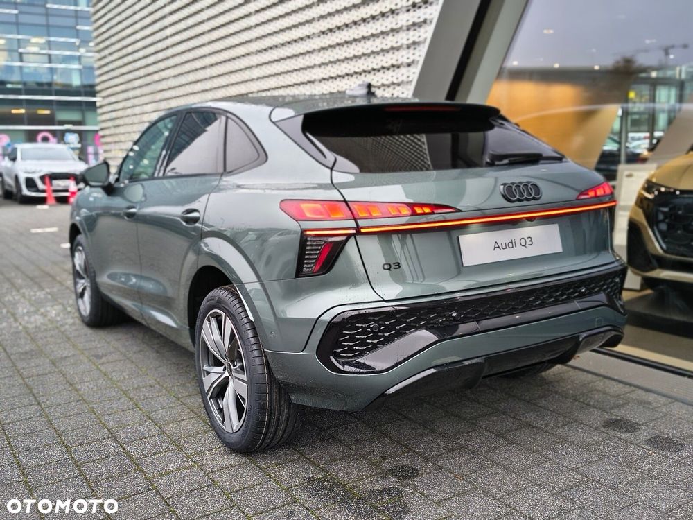 Audi Q3 Sportback - 3