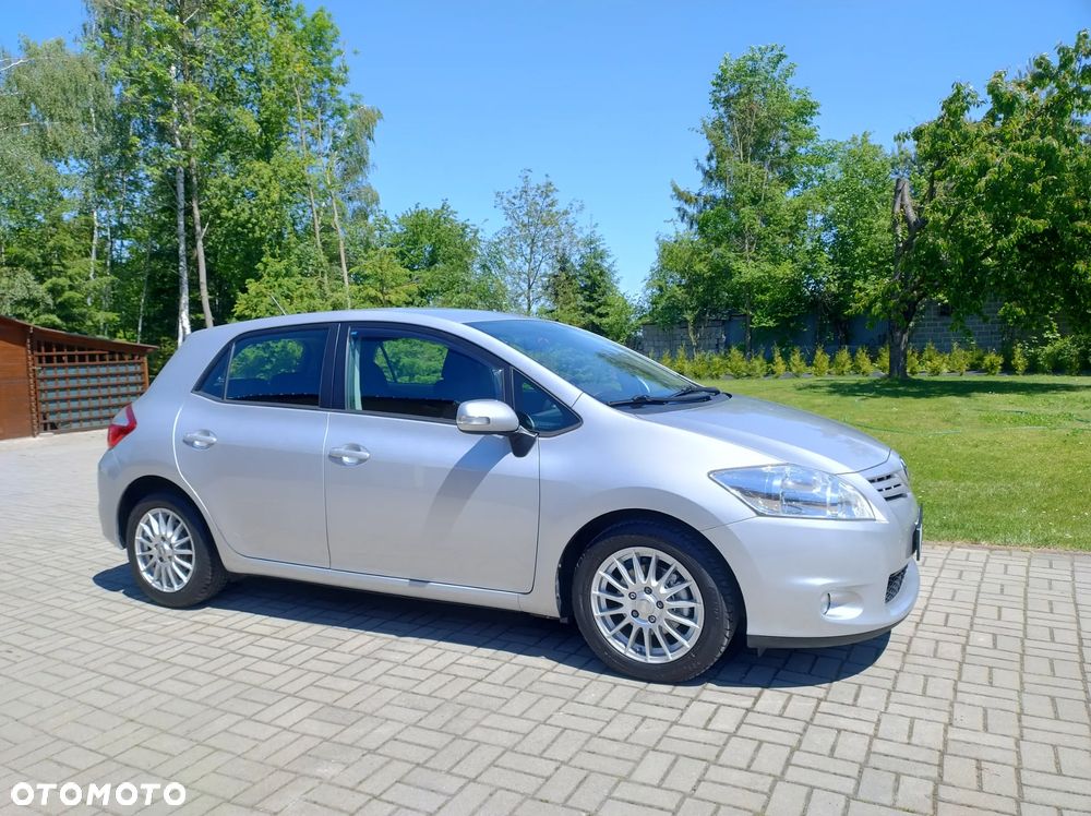 Toyota Auris 1.33 VVT-i - 3