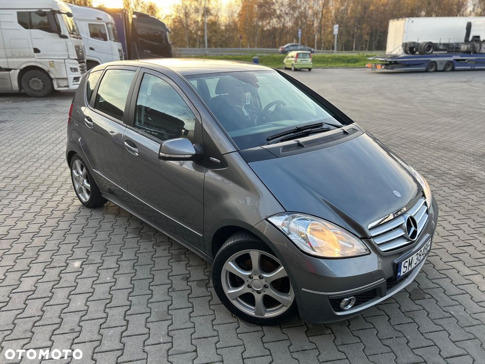 Mercedes-Benz Klasa A 160 BlueEFFICIENCY - 22