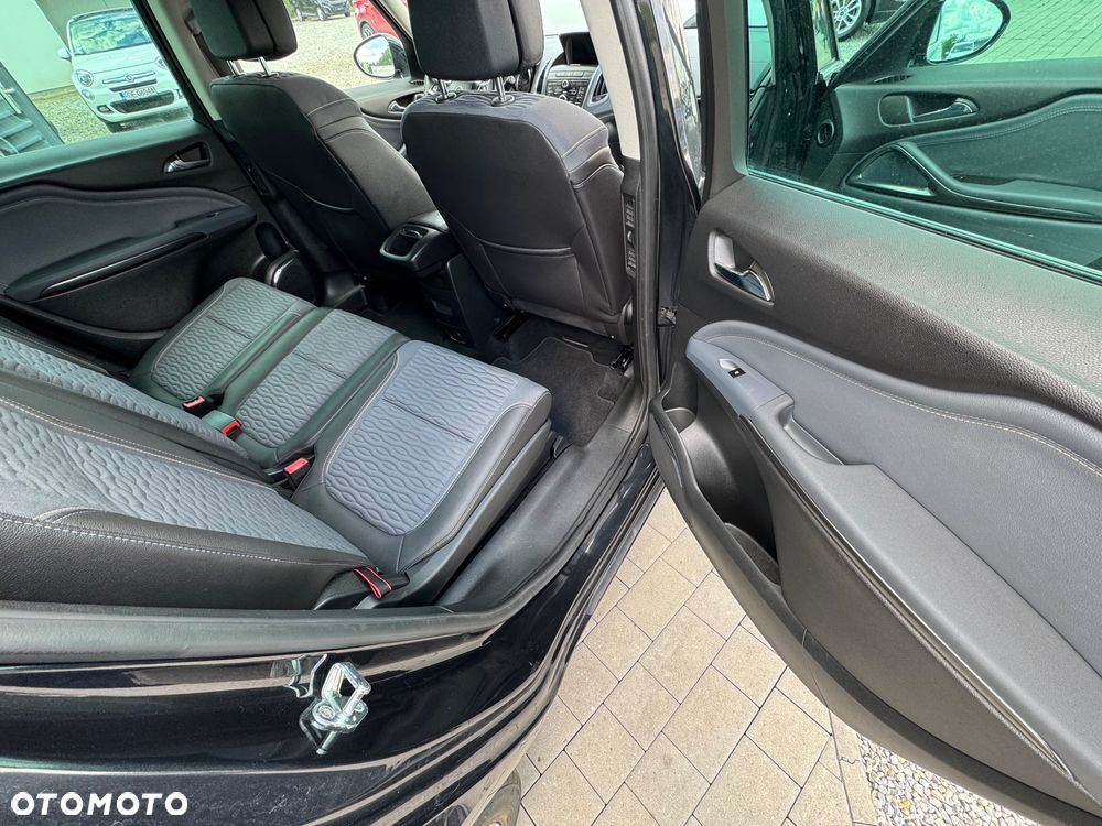 Opel Zafira 1.4 T Cosmo - 14