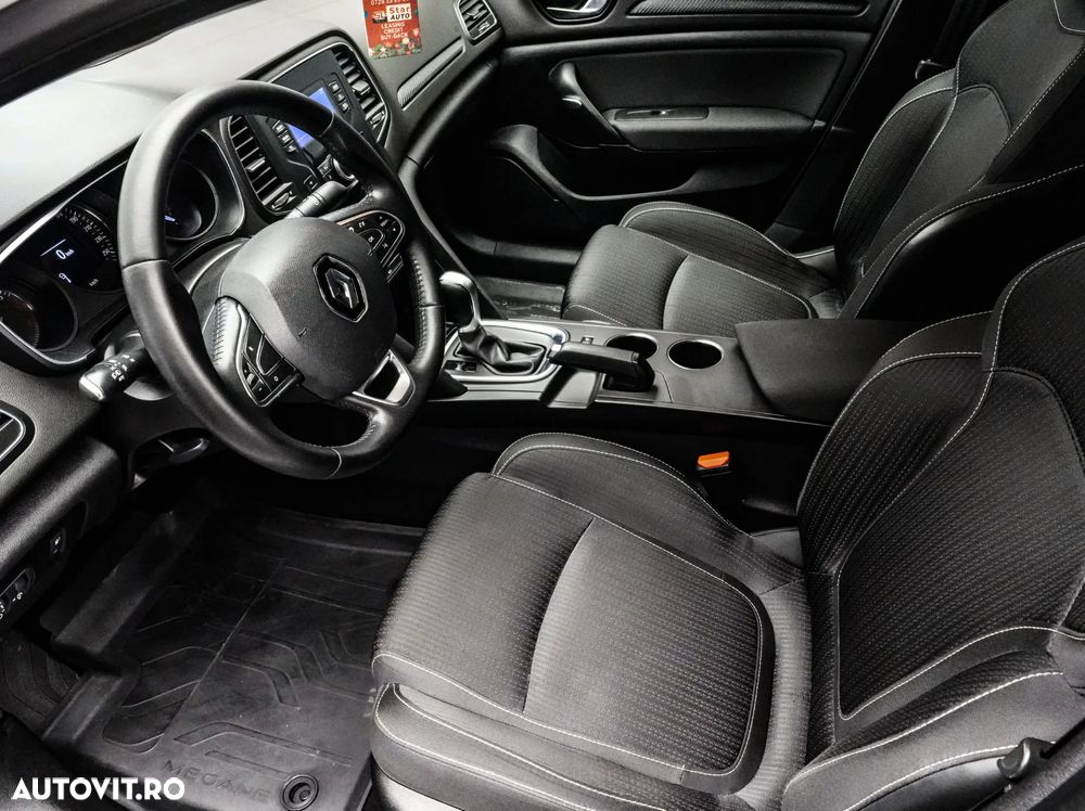 Renault Megane TCe 140 GPF EDC Equilibre - 11