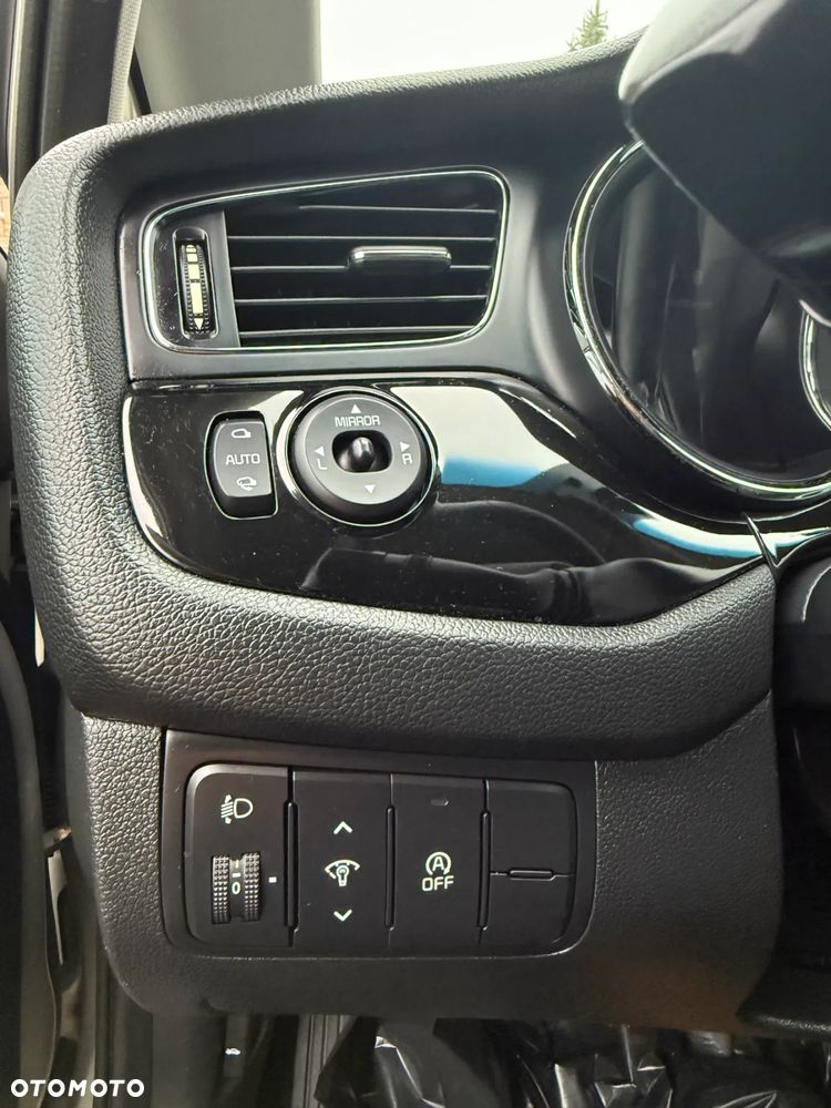 Kia Ceed 1.6 GDI Platinum Edition - 18