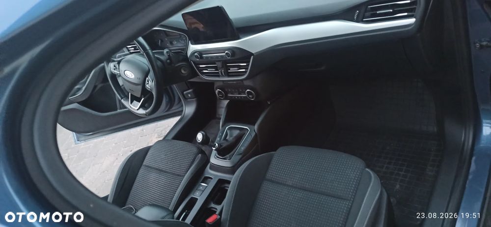 Ford Focus 1.5 EcoBlue Titanium Business - 19