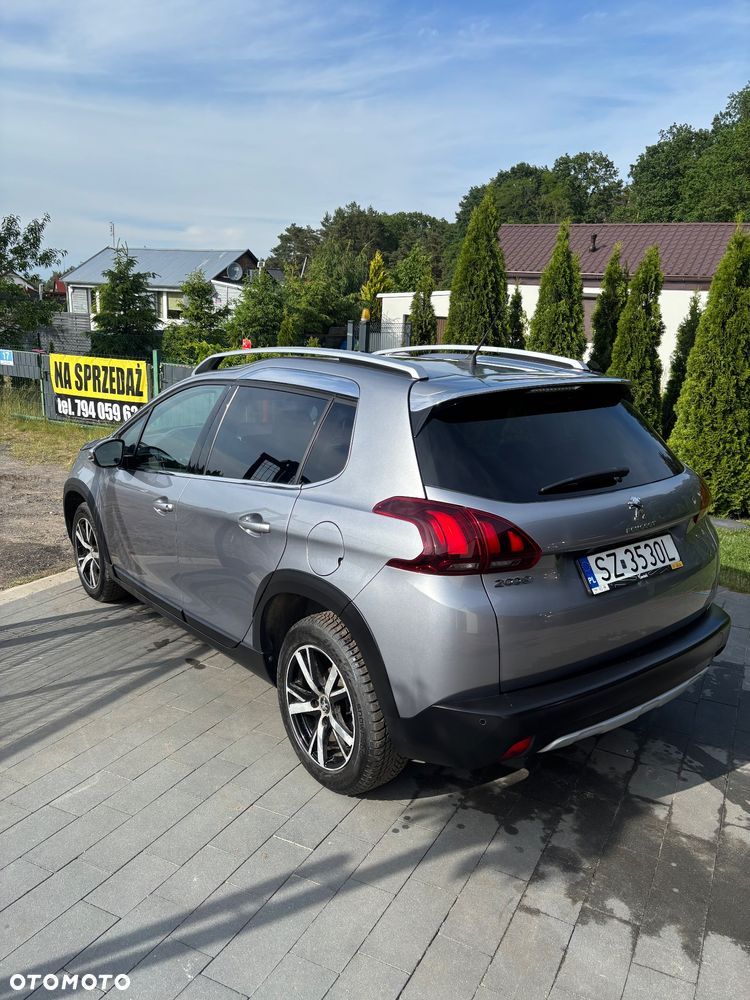 Peugeot 2008 1.2 Pure Tech Allure S&S EAT6 - 7