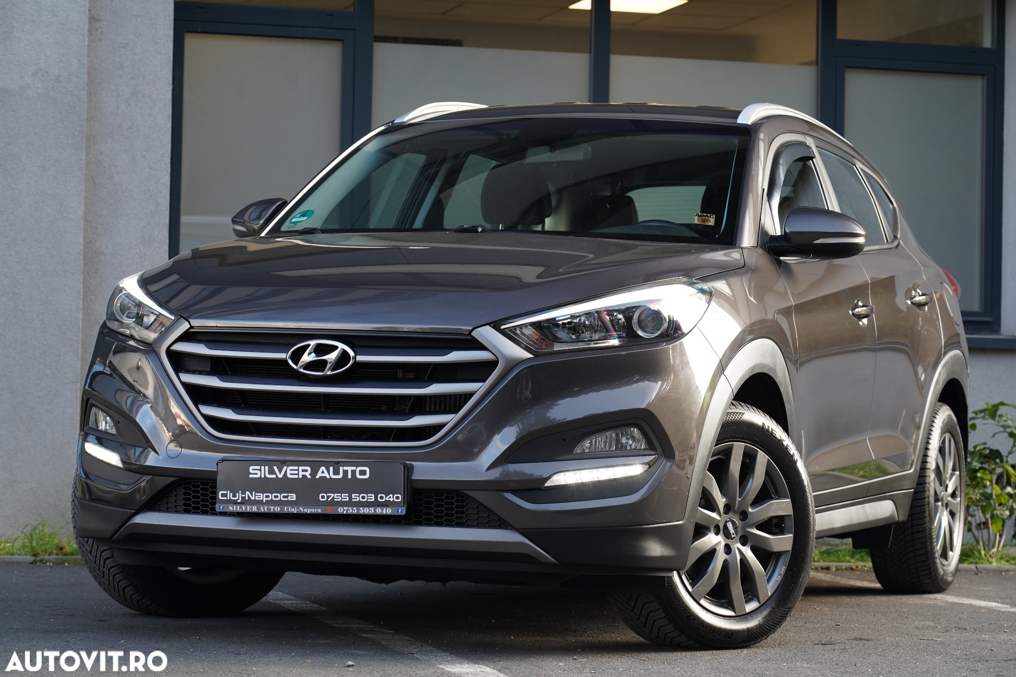 Hyundai Tucson - 2