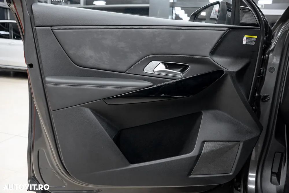 DS Automobiles DS 7 Crossback - 24