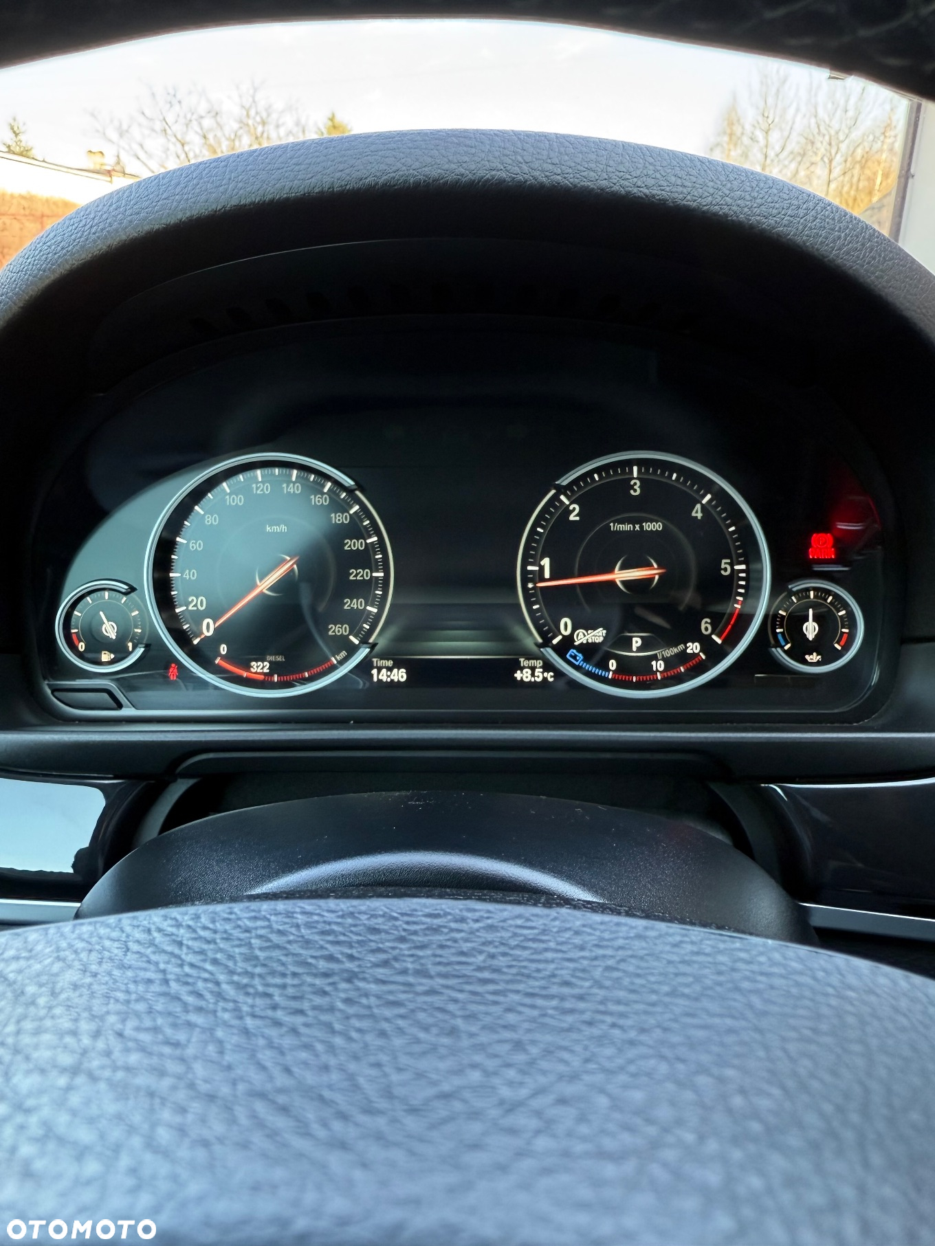 BMW Seria 5 520d xDrive - 12