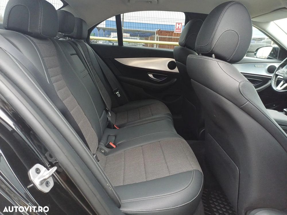 Mercedes-Benz E 300 T-Modell - 25