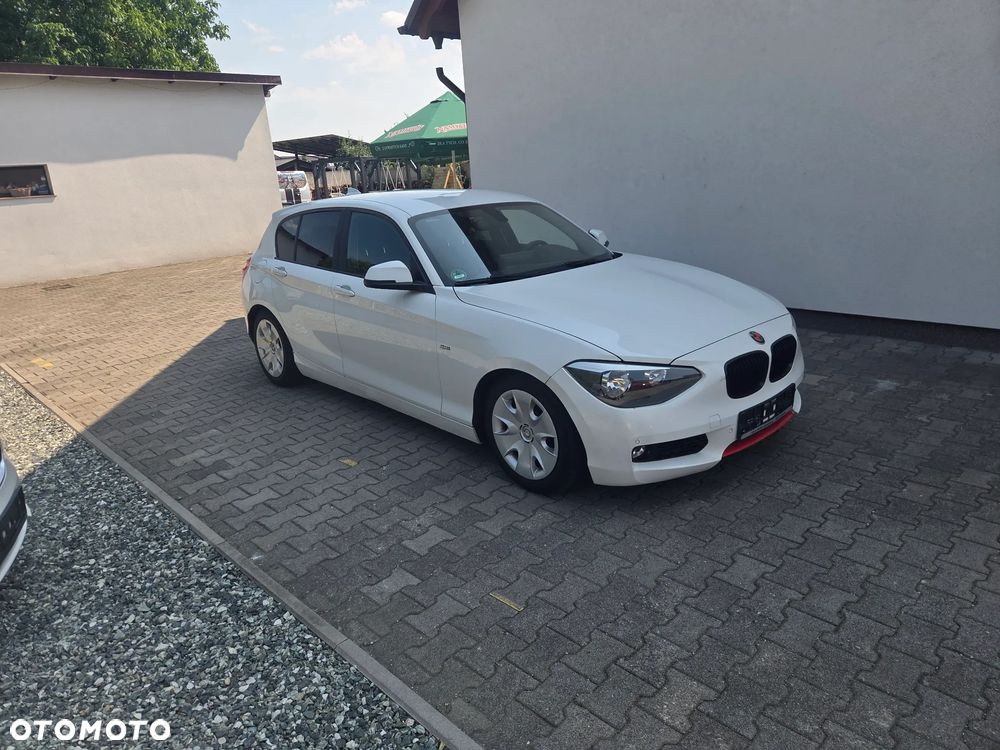 BMW Seria 1 116d Sport Line - 8