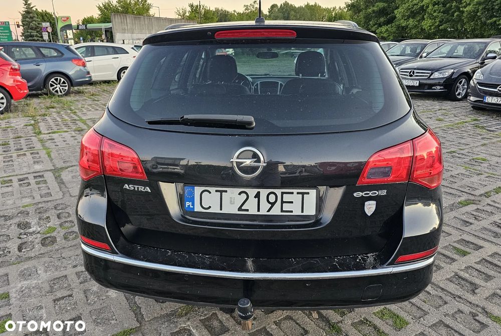 Opel Astra 1.4 Turbo 150 Jahre - 5