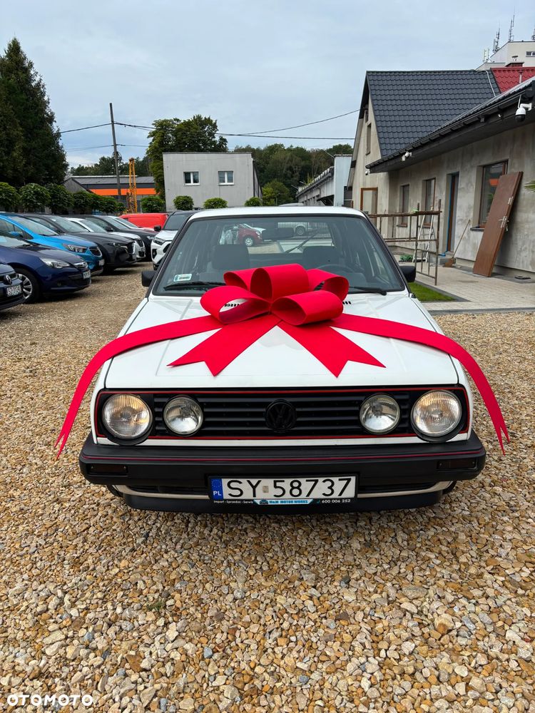Volkswagen Golf 1.3 - 1