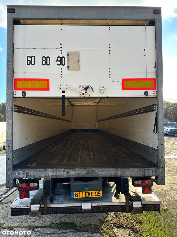 Fruehauf Kontener - Furgon - 12