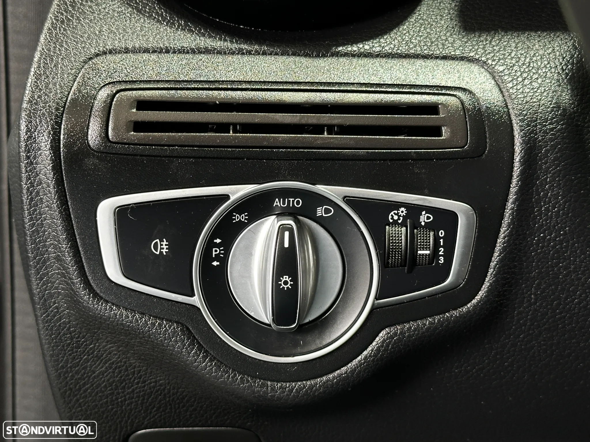 Mercedes-Benz C 200 d Business Solutions - 21