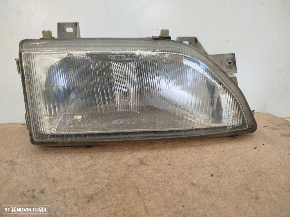Farol/ Otica Dianteiro Dto Ford Escort V (Aal, Abl) - 1