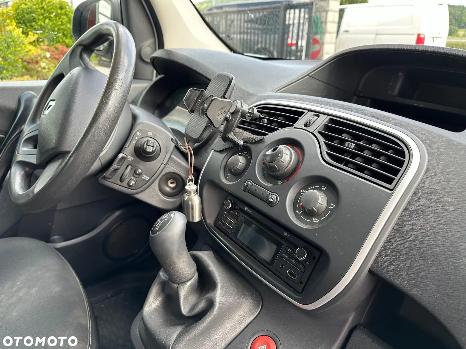 Renault KANGOO - 11