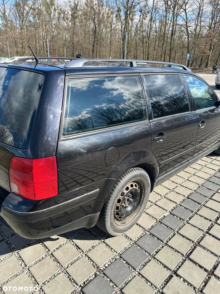 Volkswagen Passat 1.9 TDI - 17